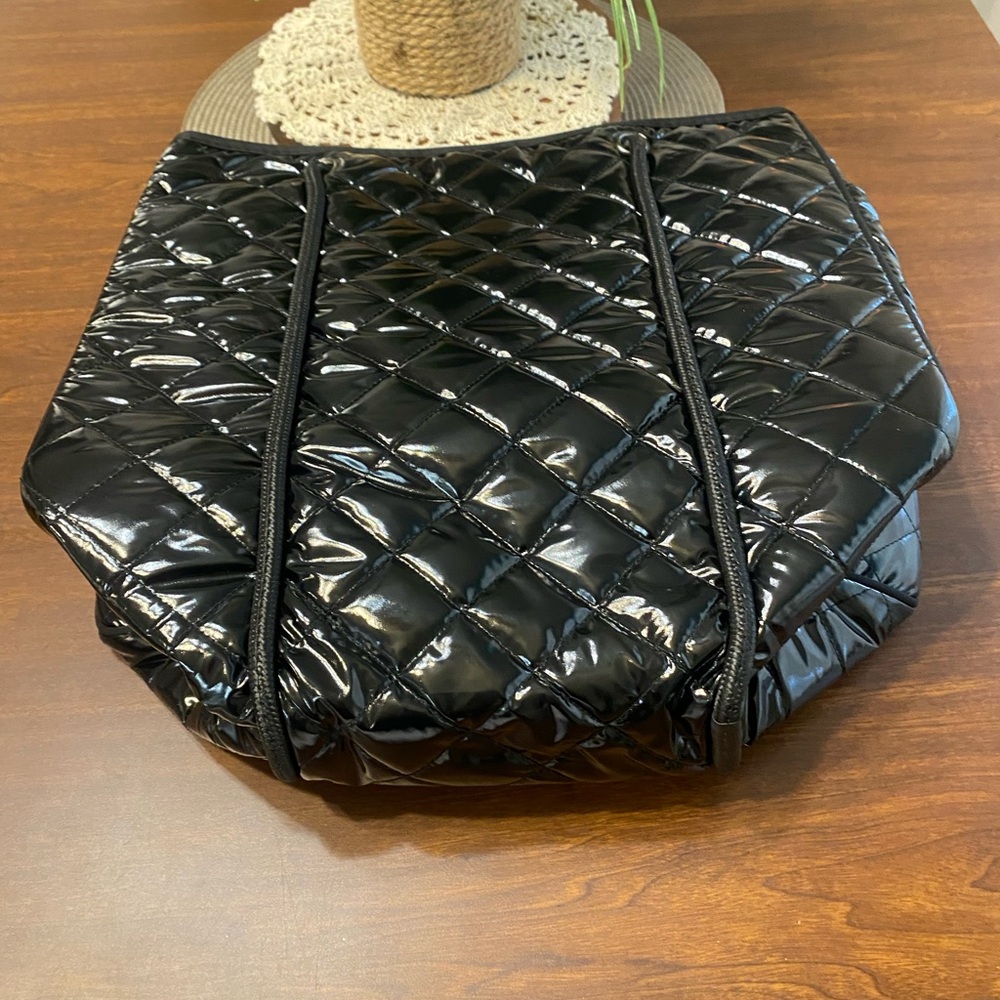 HAUTE SHORE Black Quilted Tote Bag - Picture 8 of 8